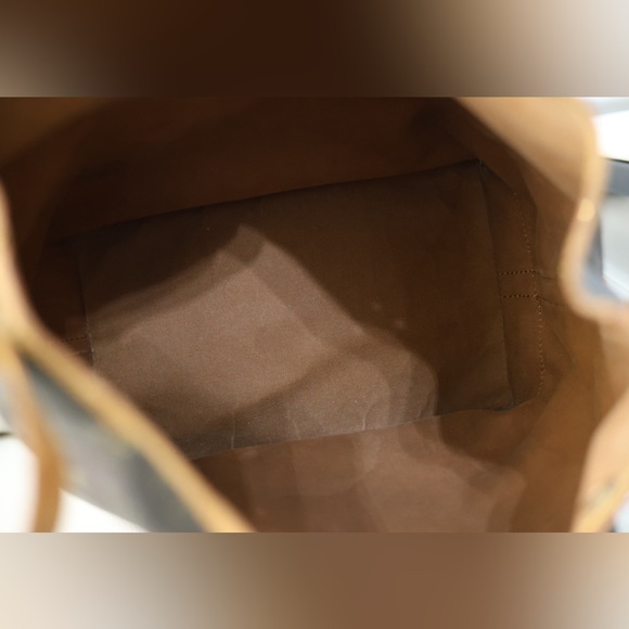 Louis Vuitton Bucket Bag - Picture 9 of 9